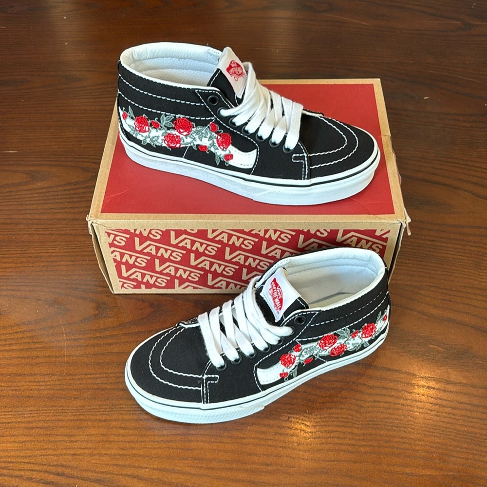Vans Sk8-mid Floral side stripe black